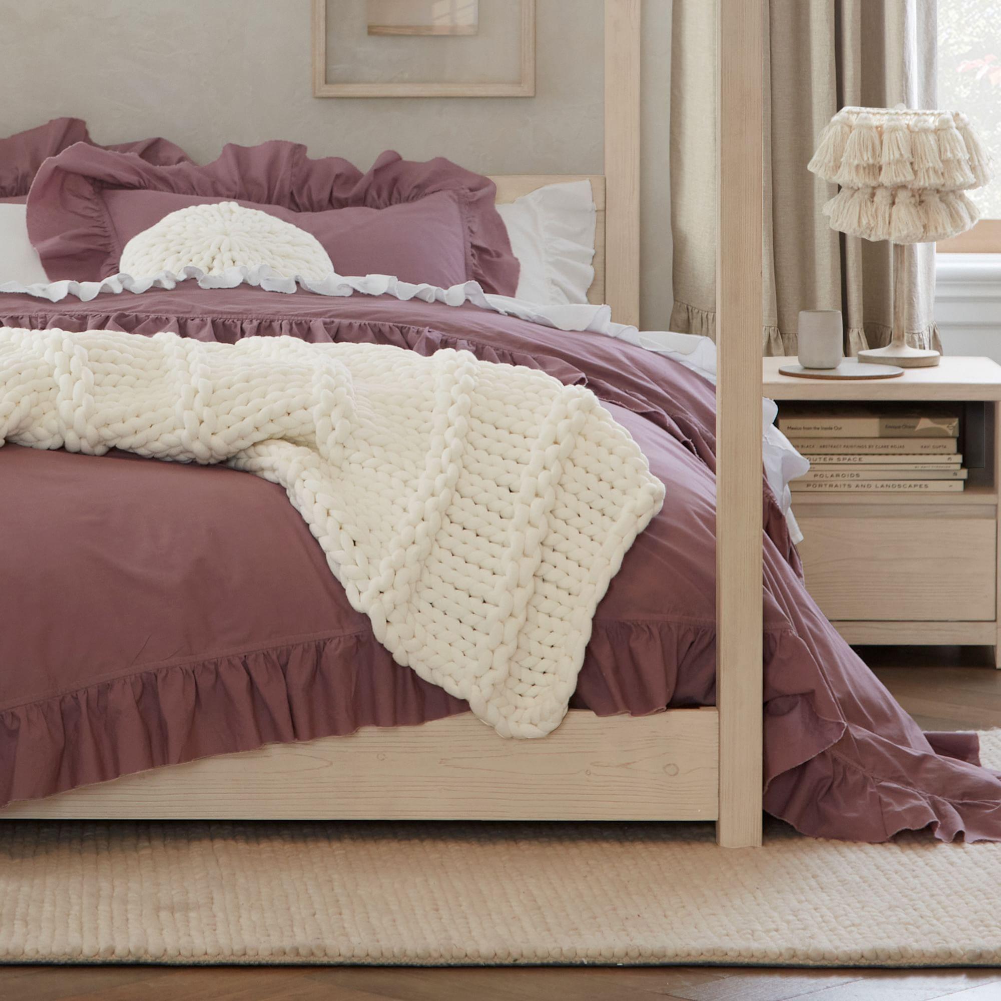 Pottery barn bed linens store